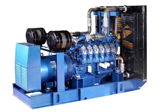 驻马店康明斯30kw小型柴油二手发电机组